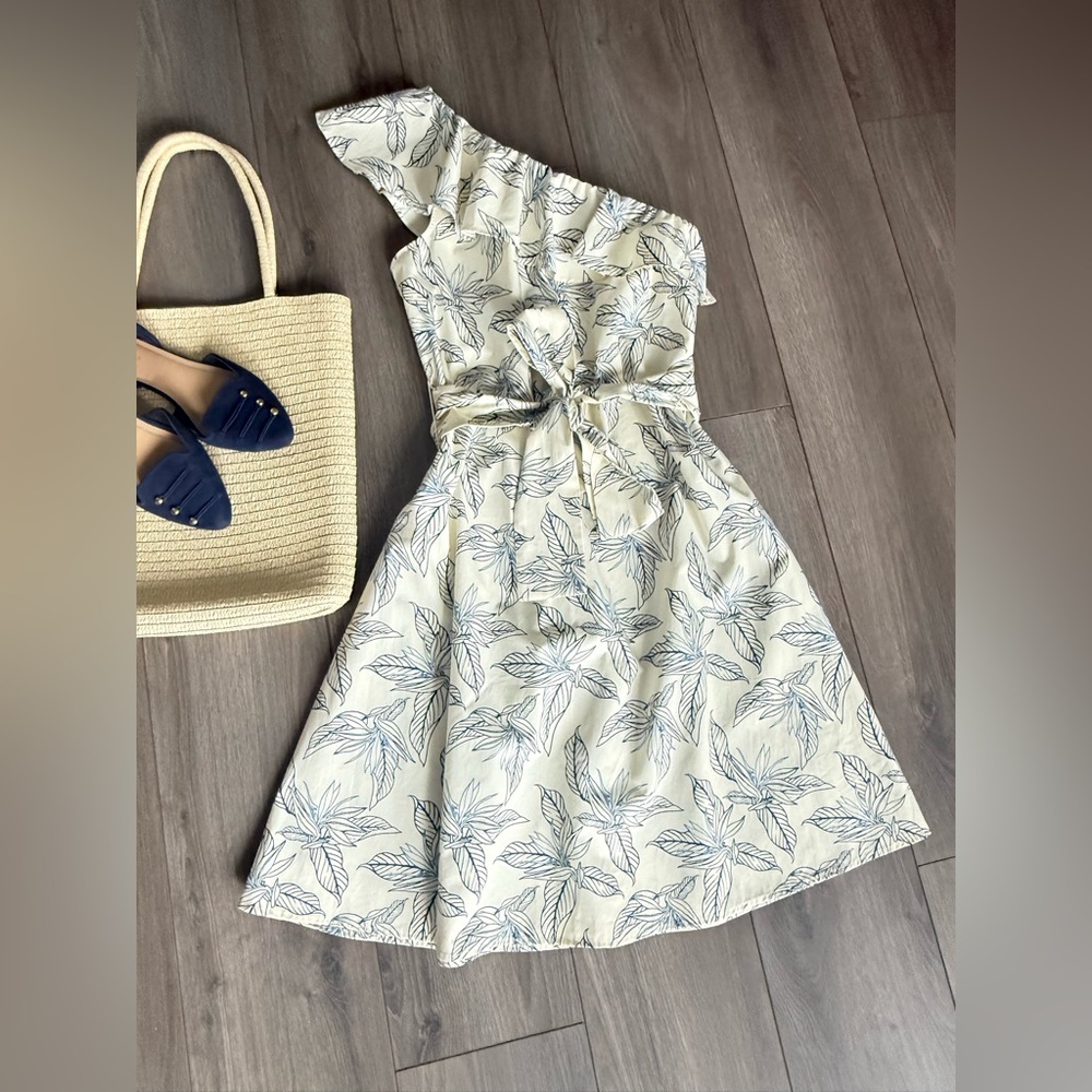 Banana Republic One Shoulder Ruffle Dress Arctic Ocean Cream XS NEW - Picture 2 of 11